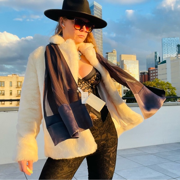 GIORGIO ARMANI Gun Black Gray Satin Silk Italy Light Charcoal Rectangular Scarf - Picture 16 of 16